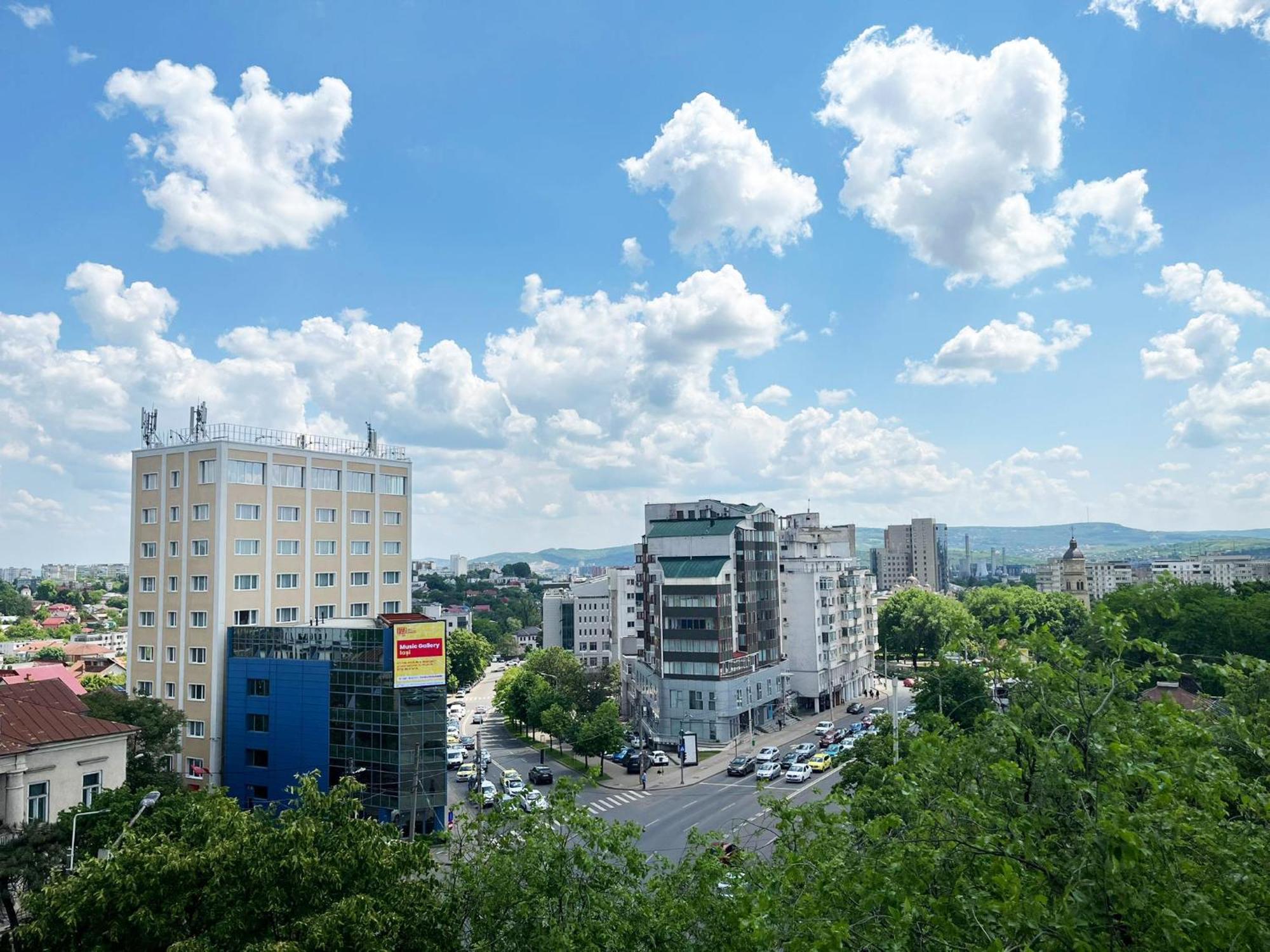 City Center Privat-Sauna Familyconcept ยาช ภายนอก รูปภาพ
