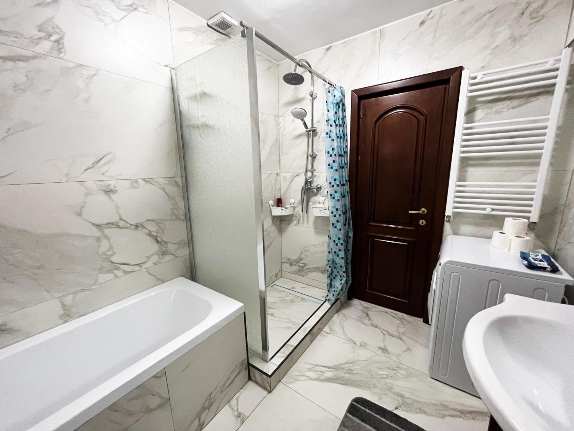 City Center Privat-Sauna Familyconcept ยาช ภายนอก รูปภาพ