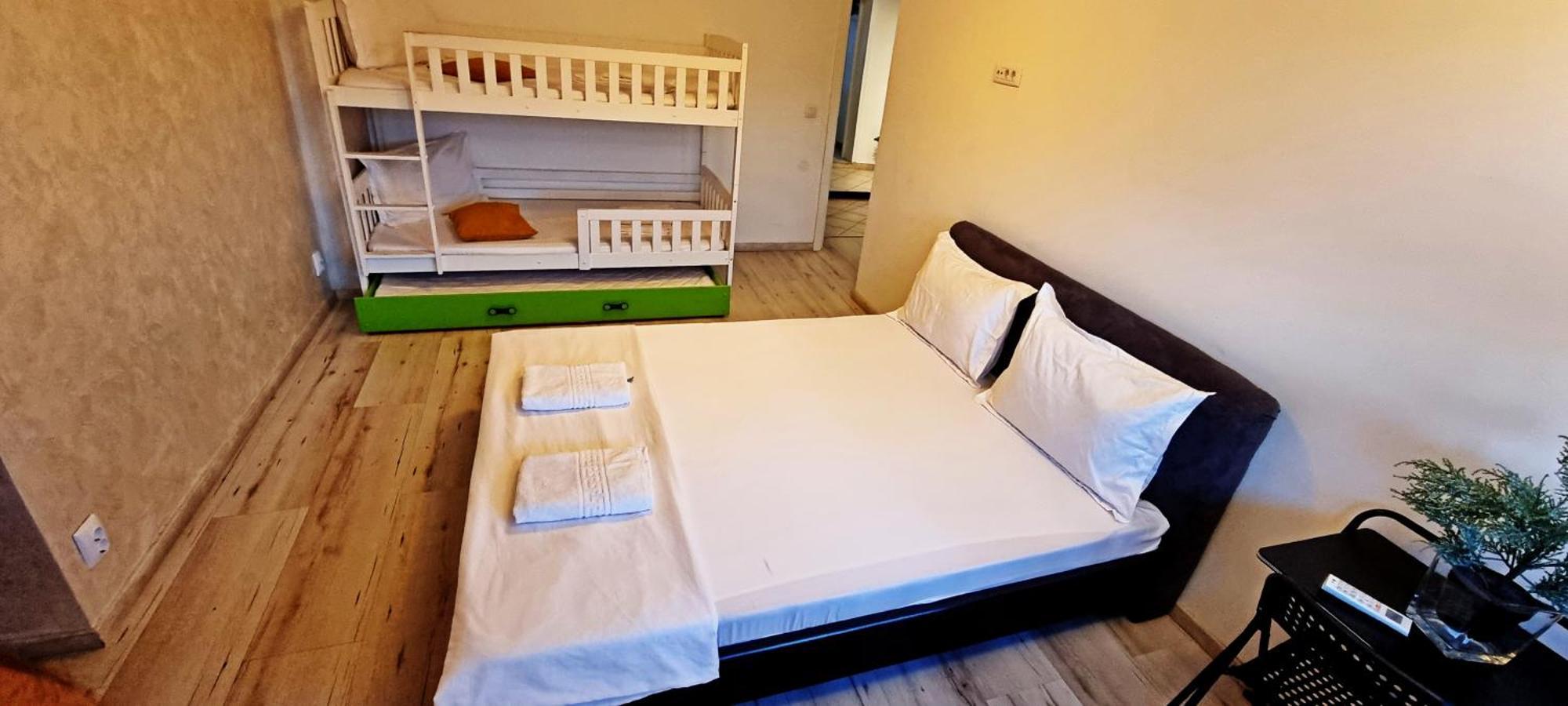 City Center Privat-Sauna Familyconcept ยาช ภายนอก รูปภาพ